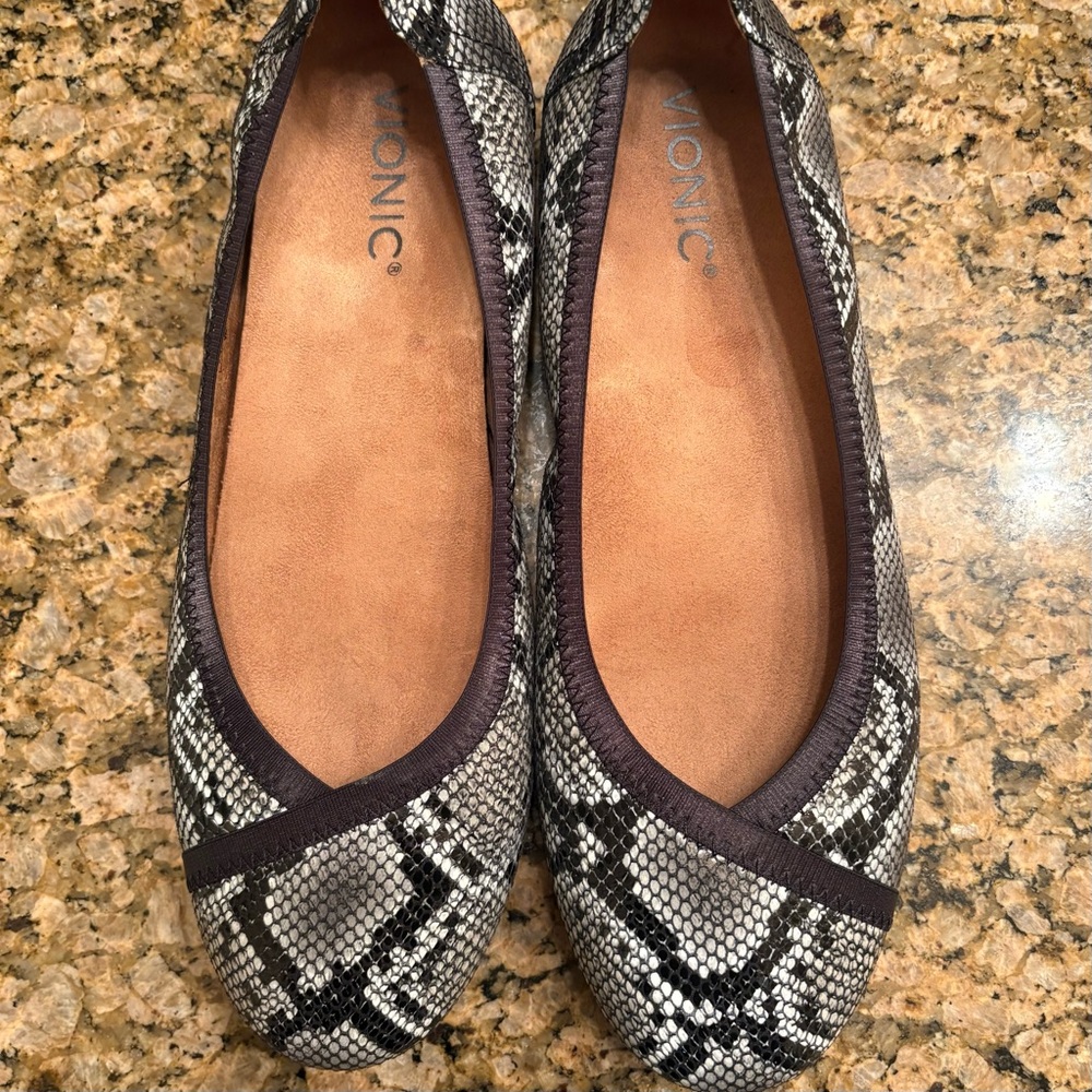 Vionic Shoes - image 1